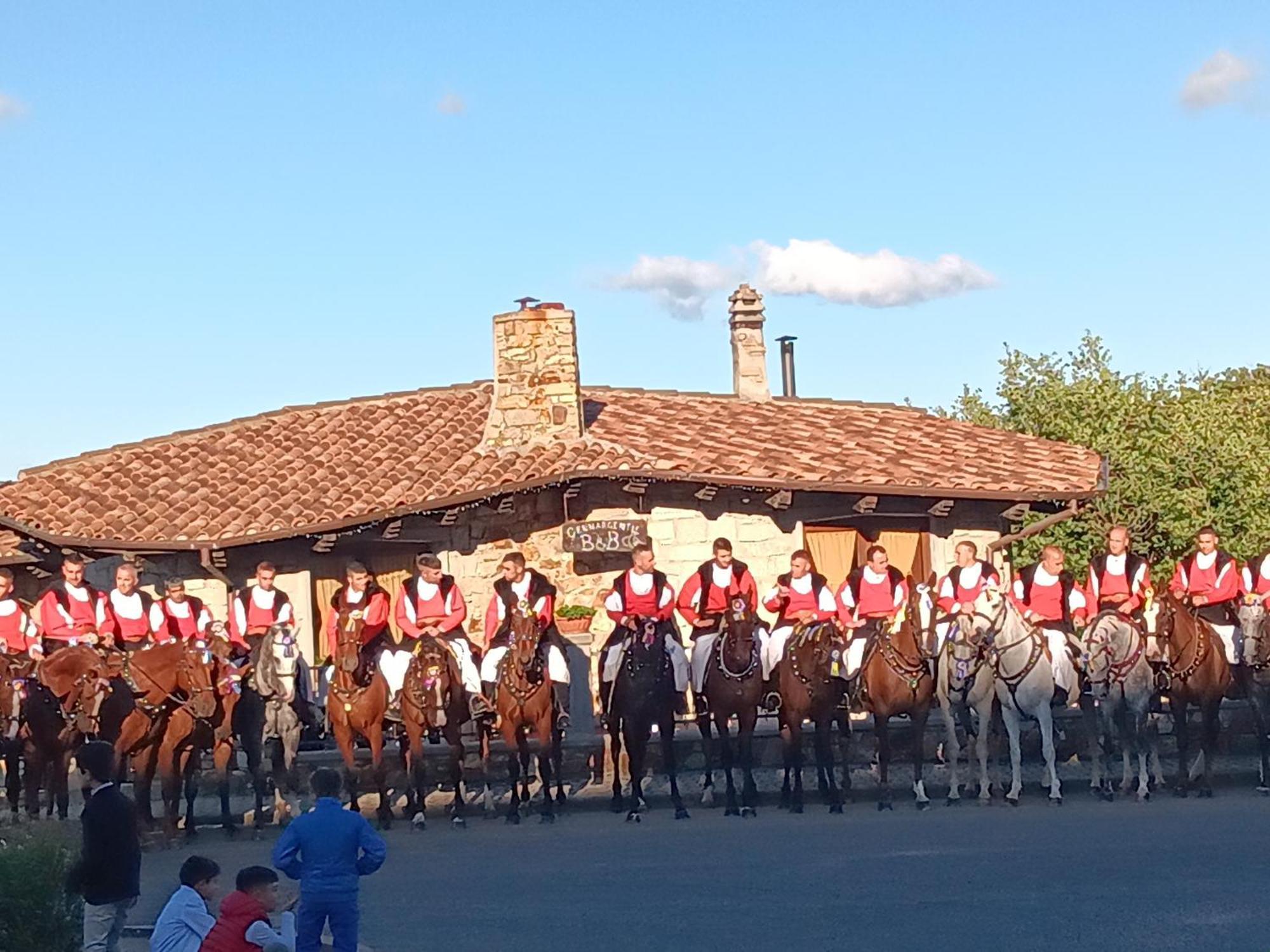 B&B Gennargentu Fonni Bagian luar foto