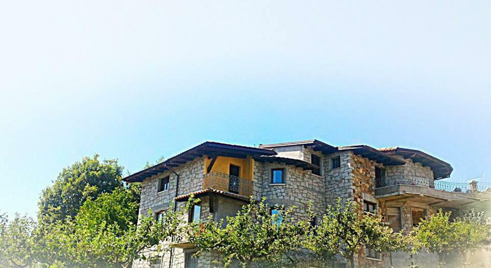 B&B Gennargentu Fonni Bagian luar foto