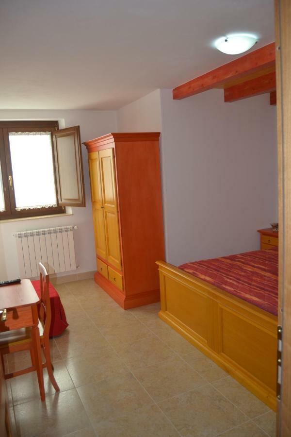 B&B Gennargentu Fonni Bagian luar foto