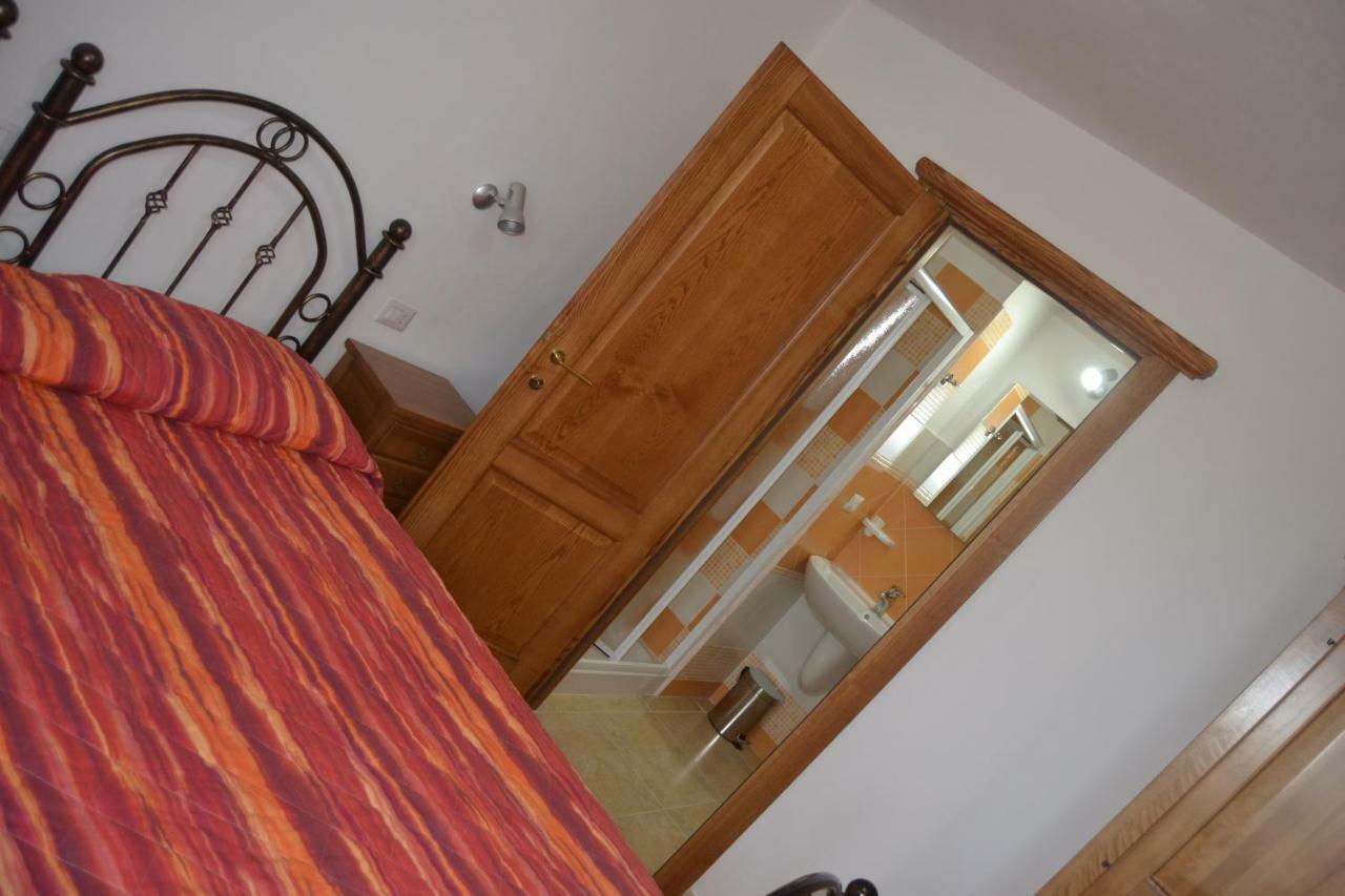 B&B Gennargentu Fonni Bagian luar foto